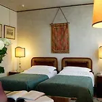 Palazzo Del Giglio 4* Venedig