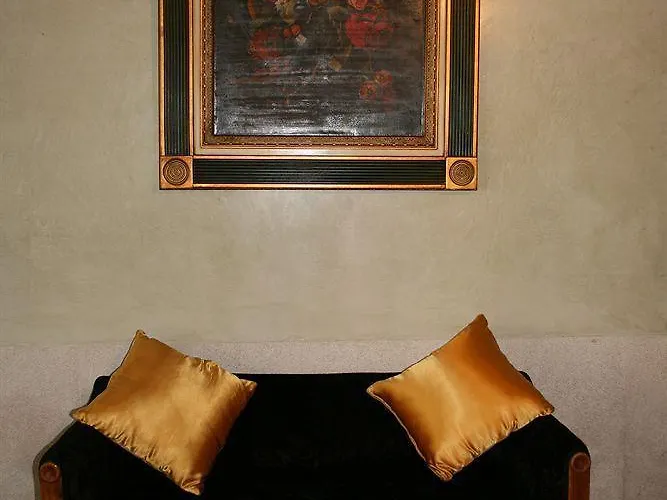 Palazzo Del Giglio Venice