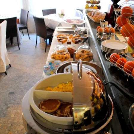 Palazzo Del Giglio 4* Venedig