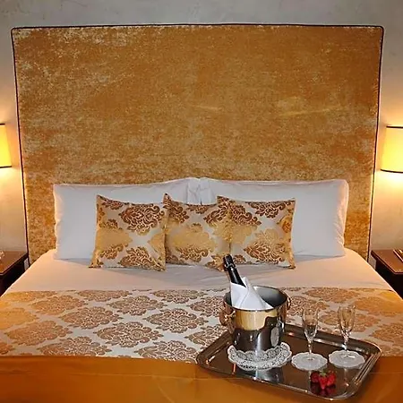 Hotel Palazzo Del Giglio 4*