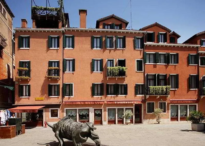 Palazzo Del Giglio ונציה